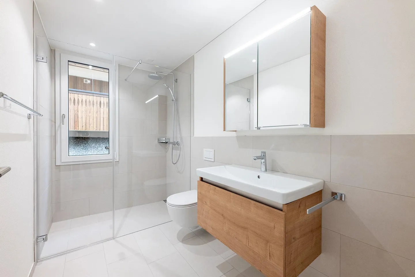 Charmante 5.5 Zimmer Wohnung - Foto 4 von 13