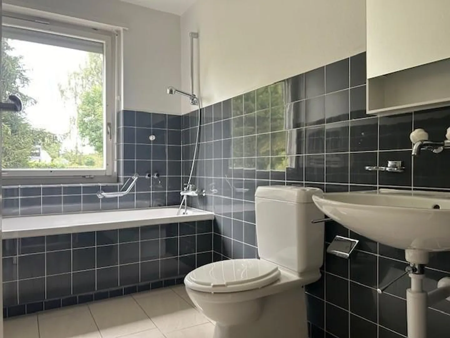 Luminoso appartamento di 3,5 locali a Muri vicino a Berna - Foto 3 di 8