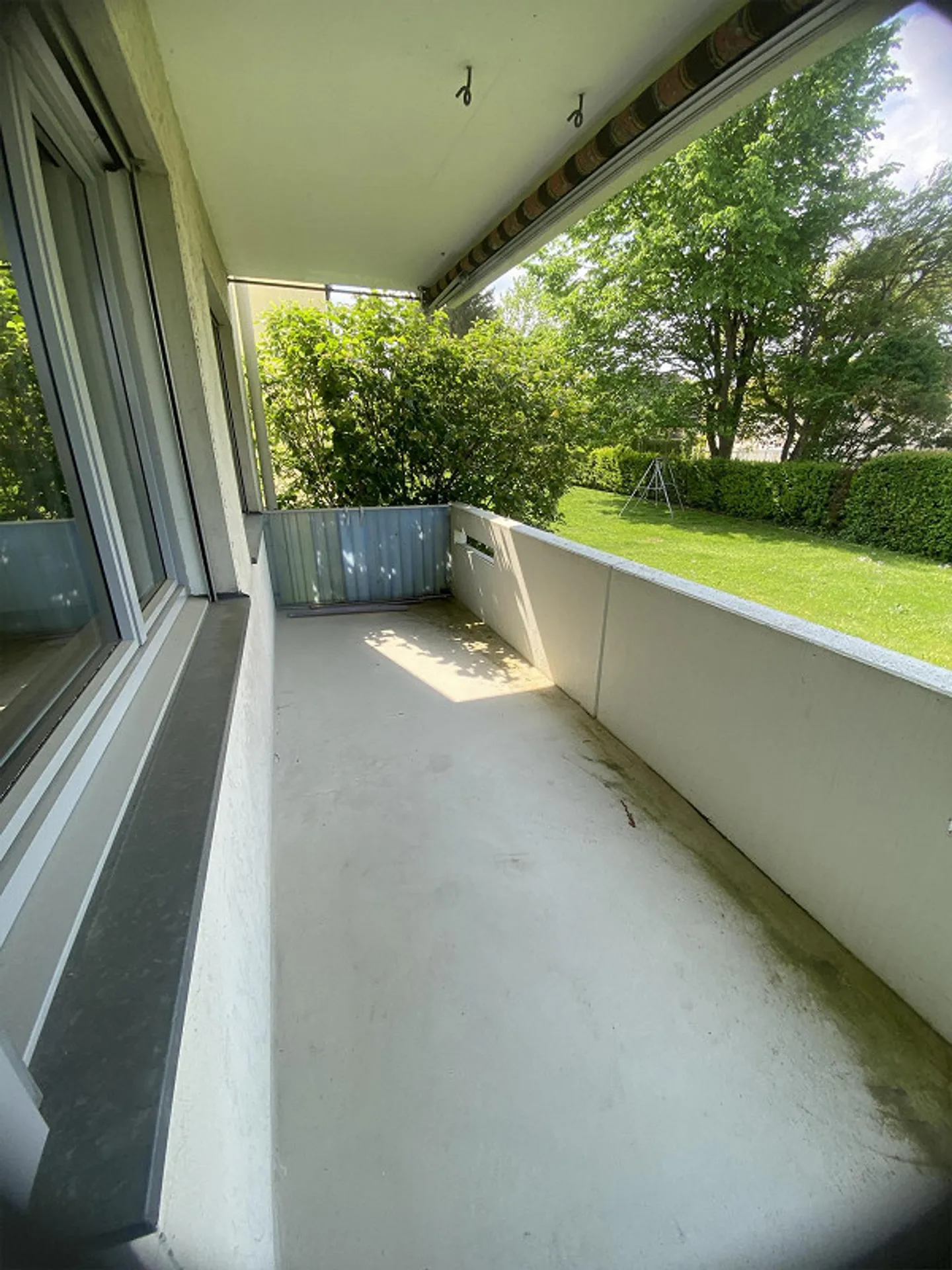 Frisch renovierte 4.5 Zimmerwohnung mit Balkon zu vermieten - Foto 15 von 16