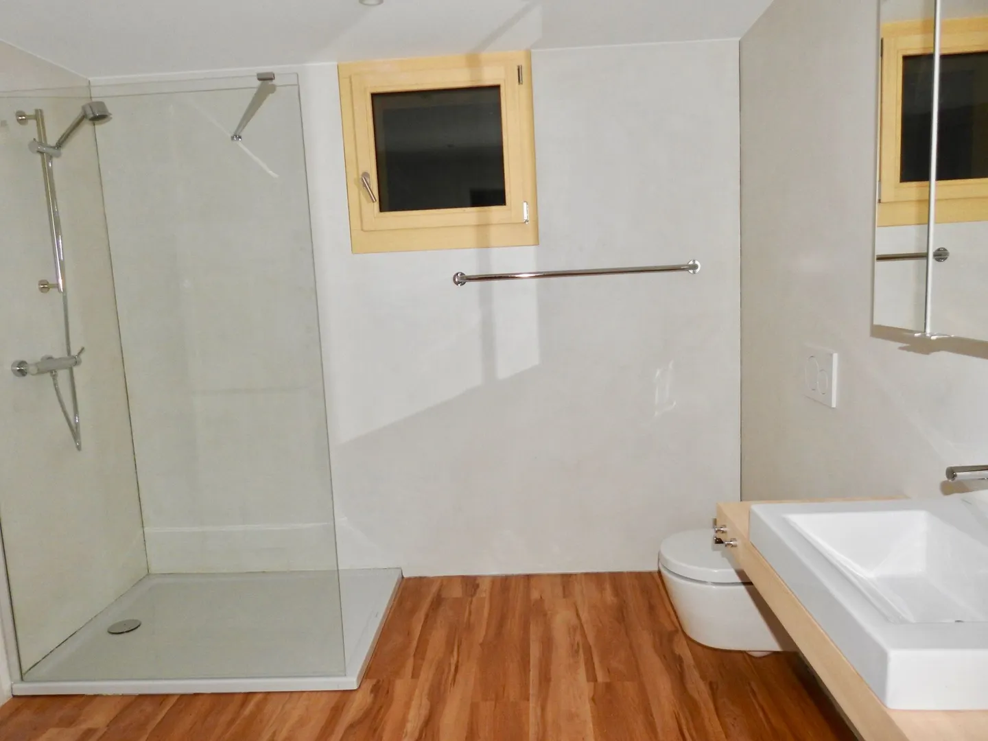 La casa trifamiliare un po' speciale - Foto 7 di 15