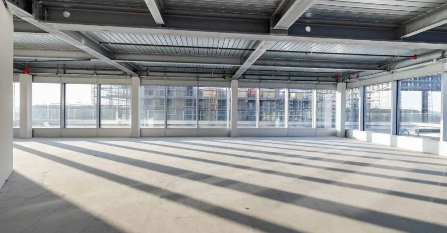 Uffici eccezionali di 904m² nel cuore del Quartier de l'Étang - Foto 5 di 10