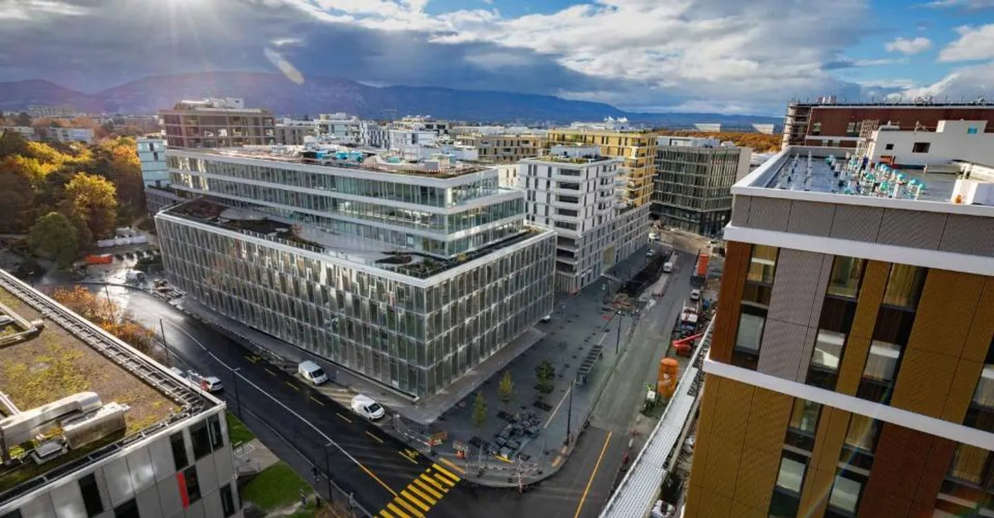 Uffici eccezionali di 904m² nel cuore del Quartier de l'Étang - Foto 7 di 10