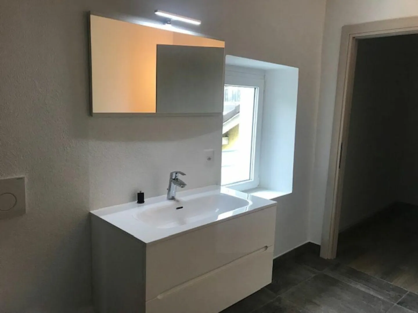 Romantic single-family home with 4.5 rooms and garden - Photo 9 of 15