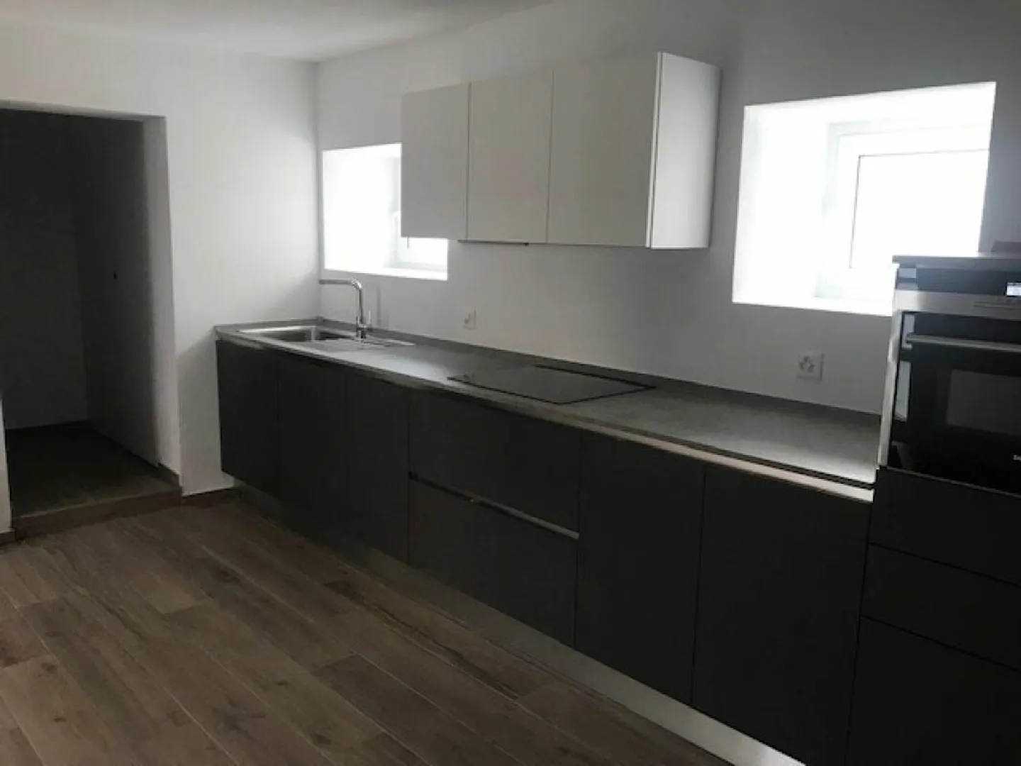 Romantic single-family home with 4.5 rooms and garden - Photo 2 of 15