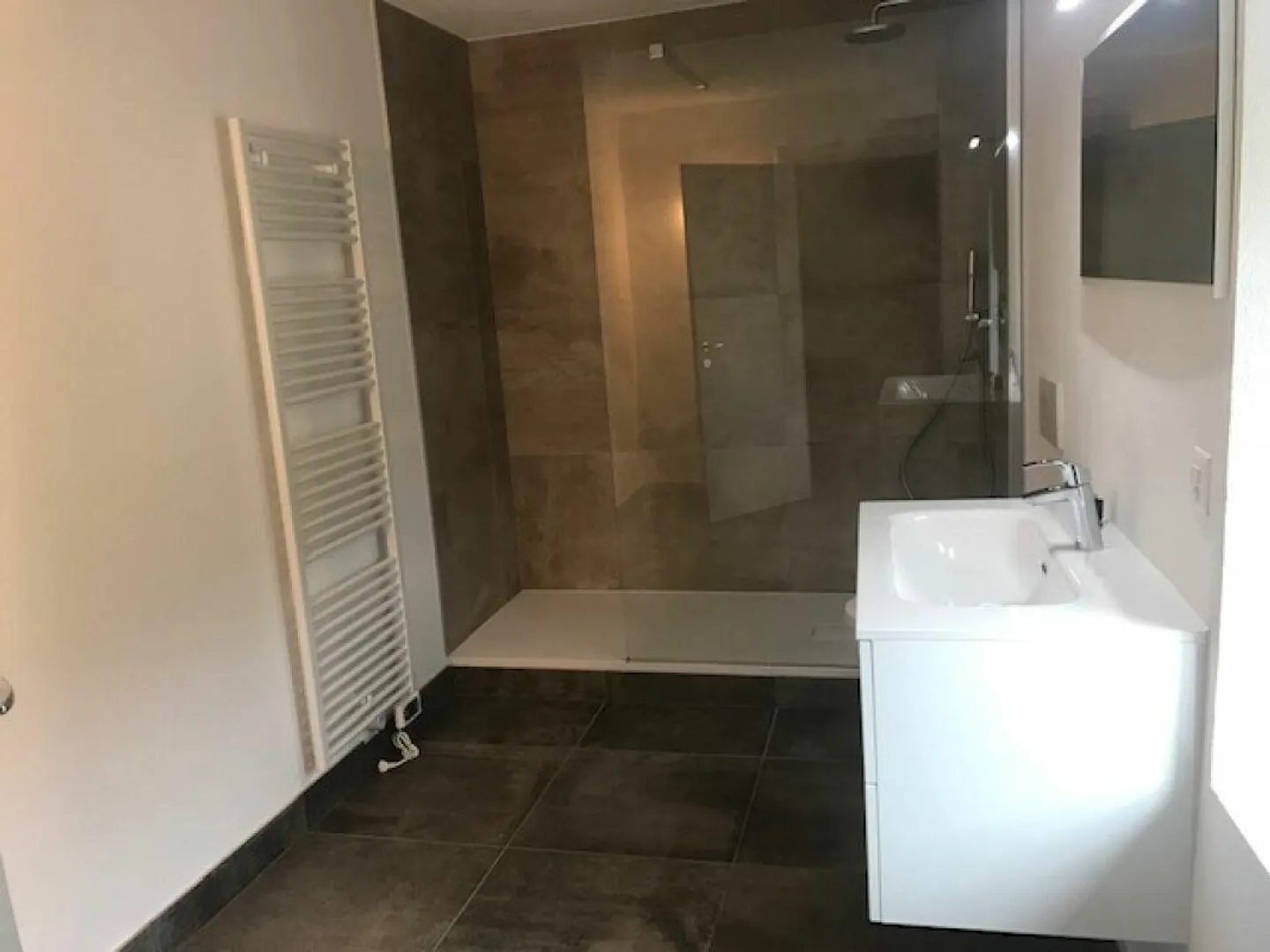 Romantic single-family home with 4.5 rooms and garden - Photo 11 of 15