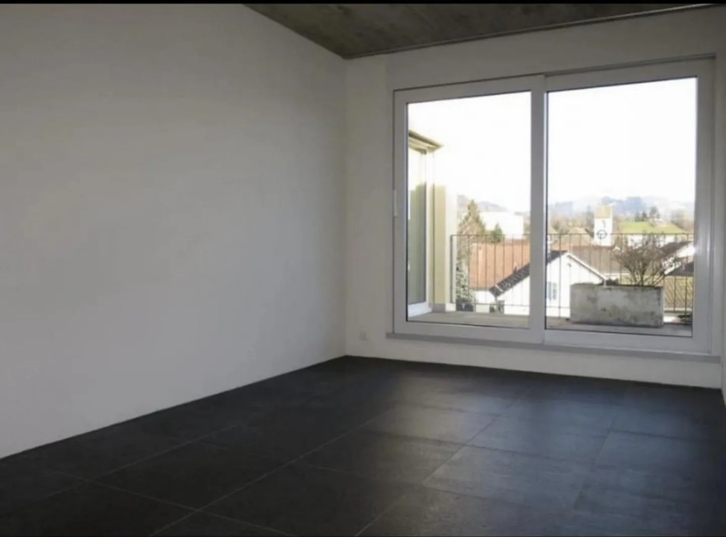 Exclusive penthouse apartment with 3 terraces & magnificent view - Photo 7 of 10