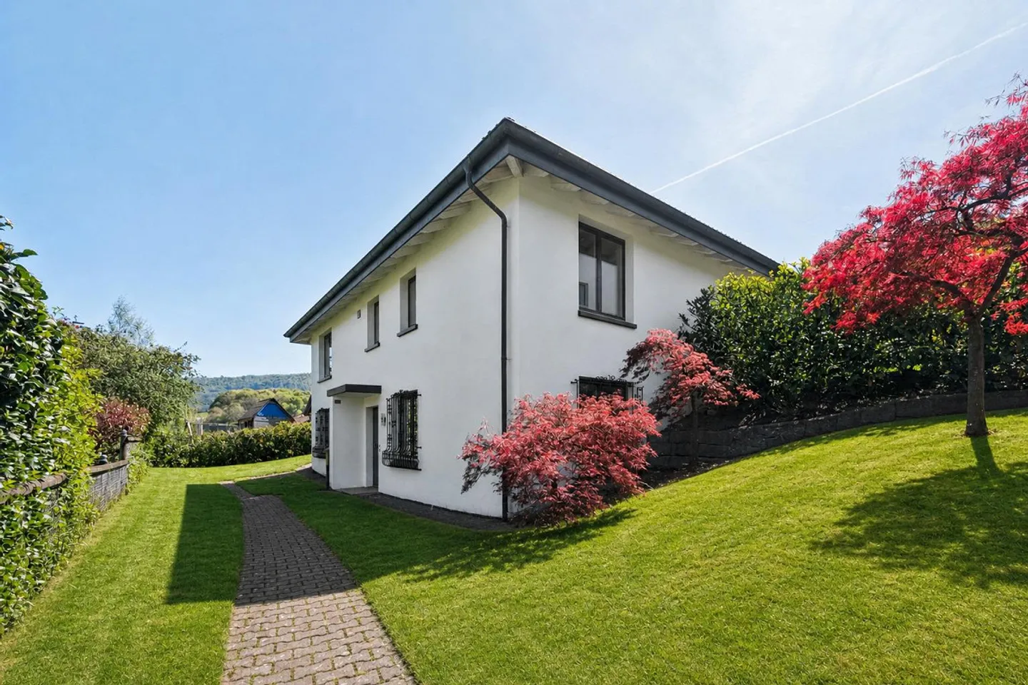 Living oasis with garden and rural charm - Photo 1 of 4
