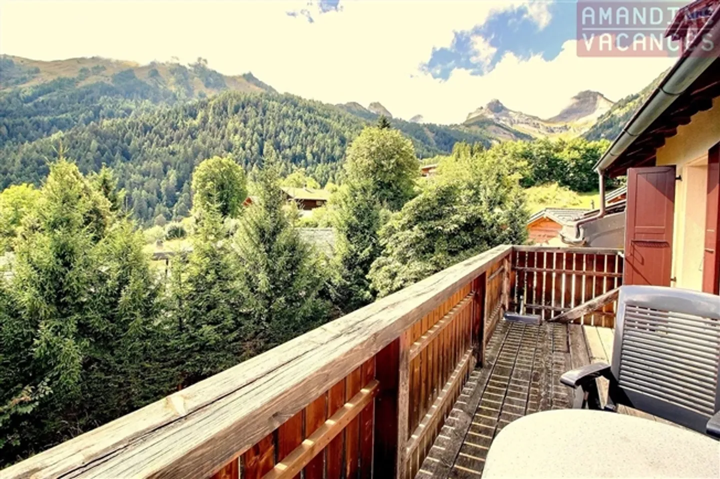 Village House with 2 Apartments - Photo 6 of 20