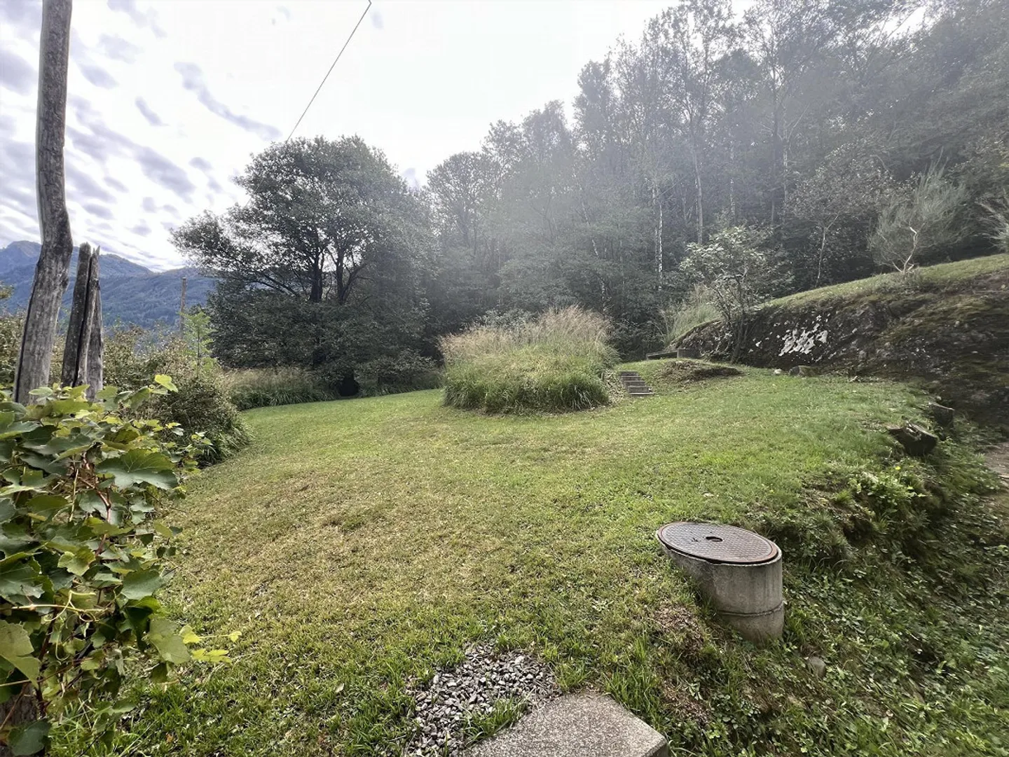 Maison rustique de 3,5 pièces avec beaucoup de terrain à S. Antonino à vendre - Photo 6 sur 13