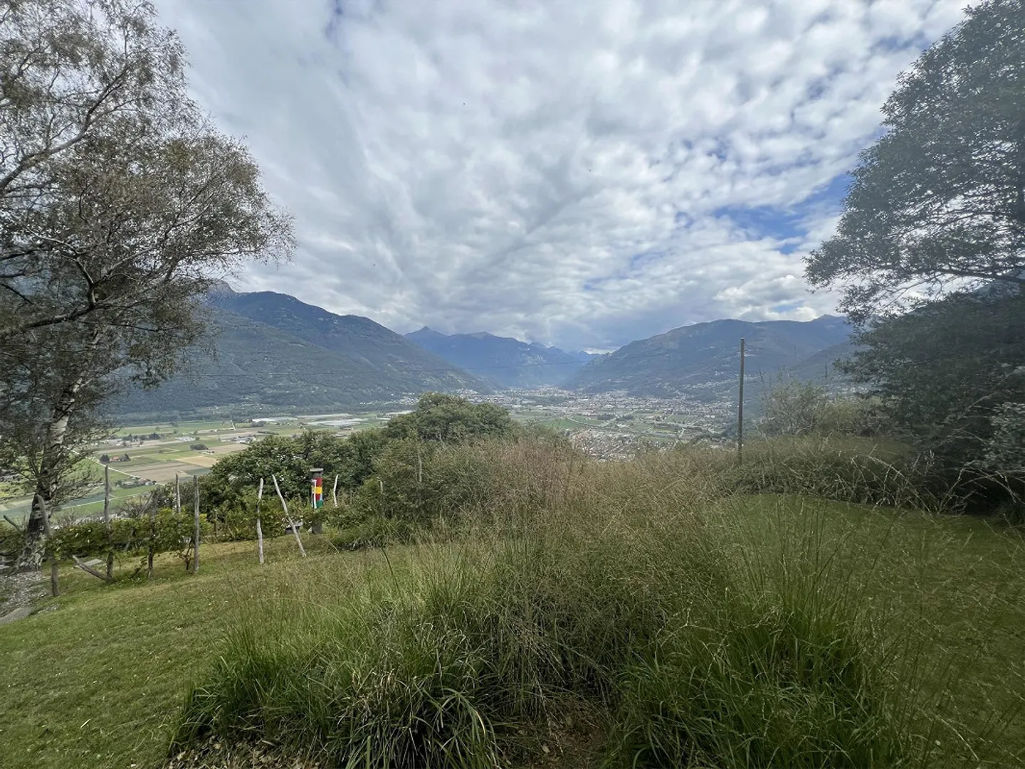 Maison rustique de 3,5 pièces avec beaucoup de terrain à S. Antonino à vendre - Photo 8 sur 13