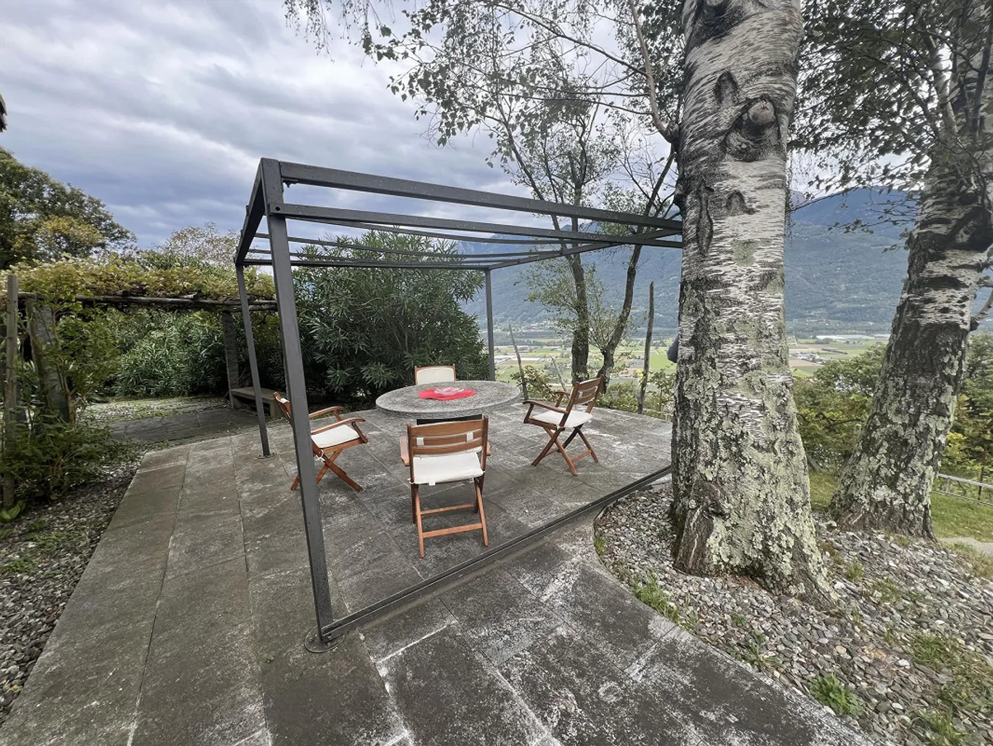 Maison rustique de 3,5 pièces avec beaucoup de terrain à S. Antonino à vendre - Photo 9 sur 13