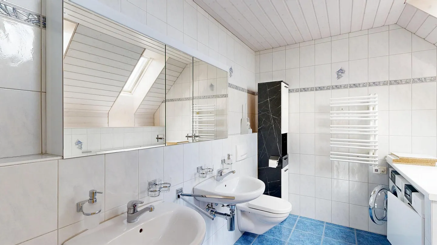 Incantevole appartamento Maisonette di 5,5 locali in un paradiso fiscale - Foto 11 di 13