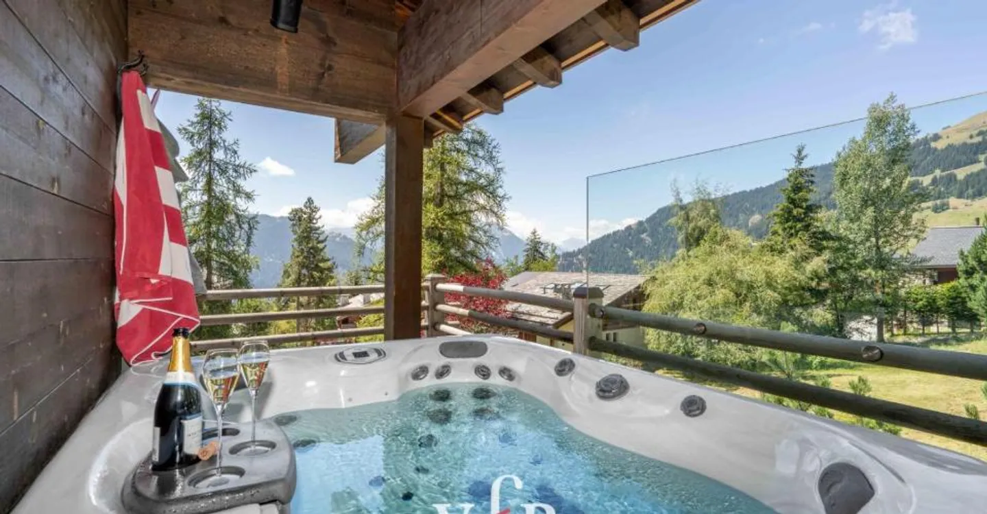 Luxury Duplex Attic in Verbier - Photo 6 of 10