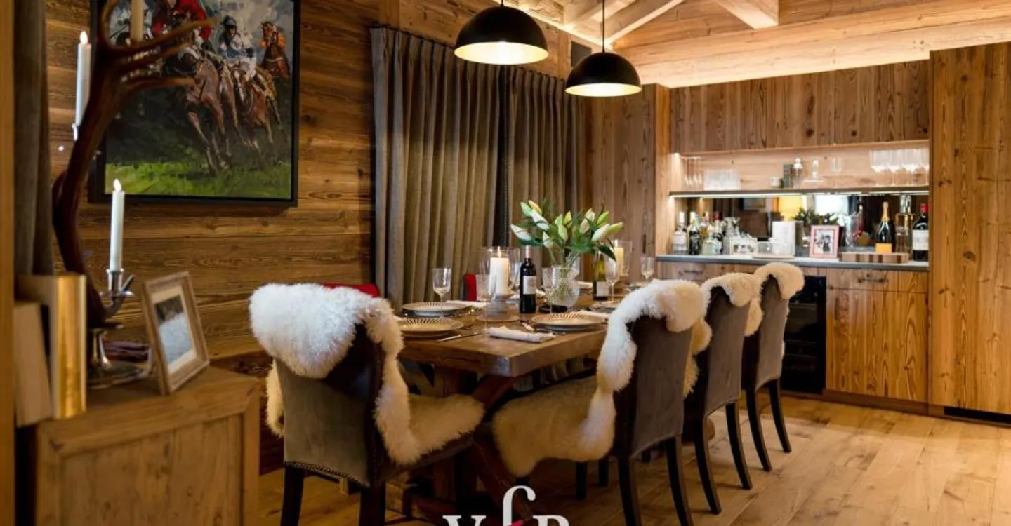 Luxury Duplex Attic in Verbier - Photo 2 of 10