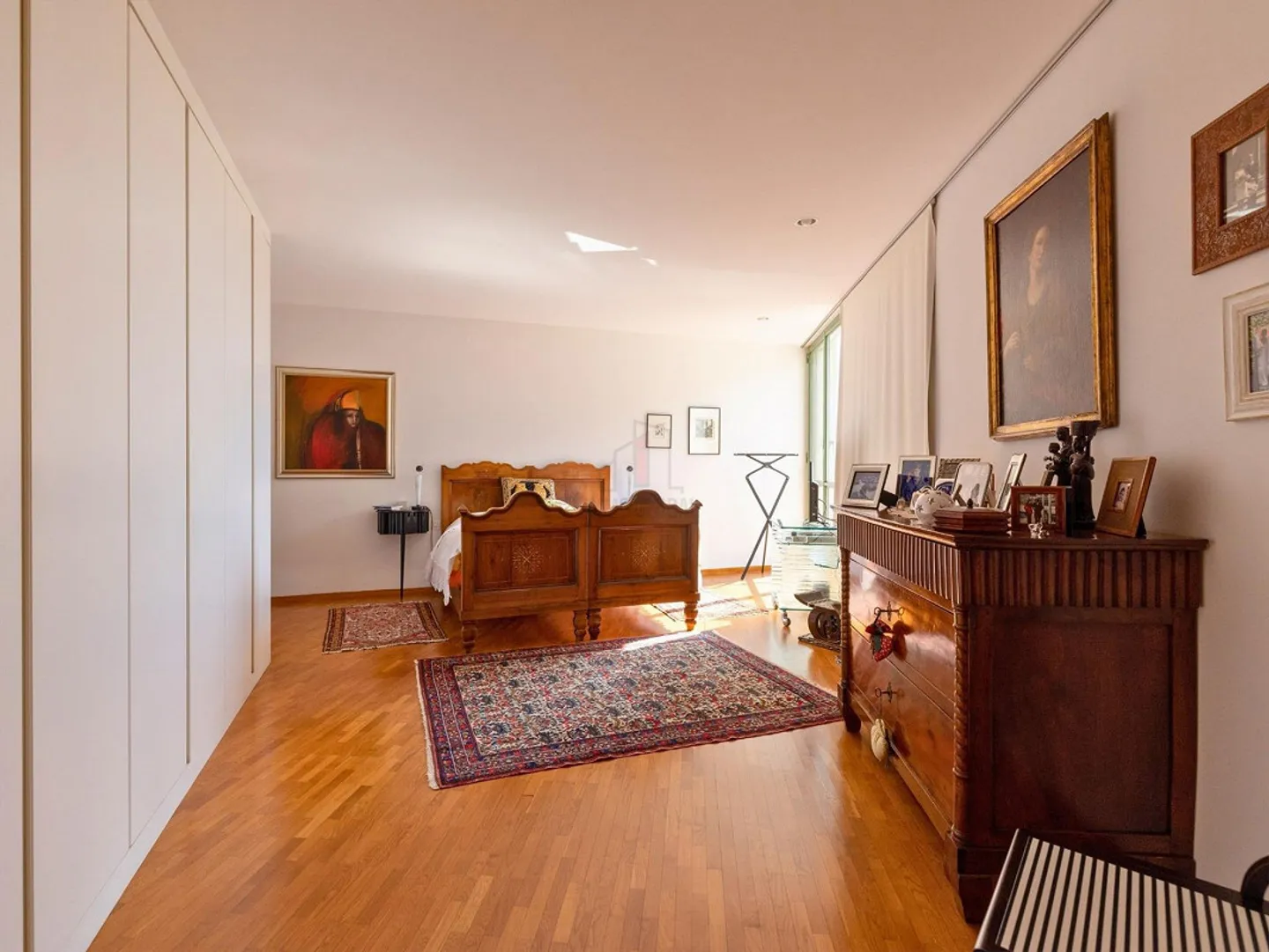 NEW PRICE, PRIVACY AND CLASS - Photo 5 of 13