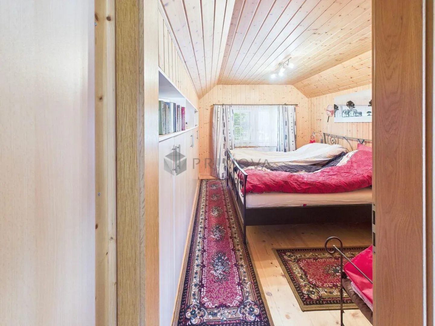 Yield property in the heart of the city with idyllic garden - Photo 5 of 8