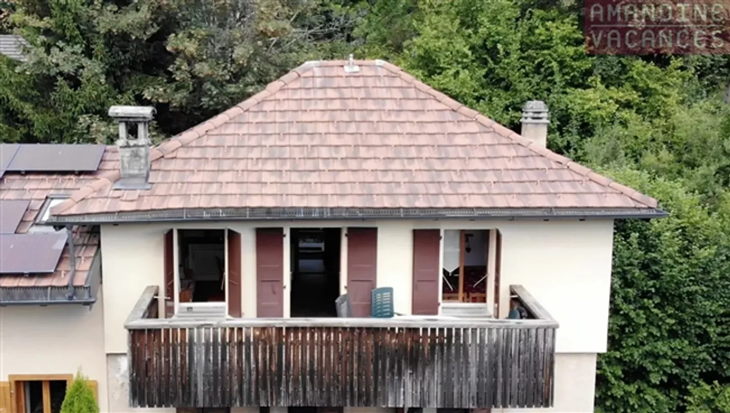 Village House with 2 Apartments - Photo 16 of 20