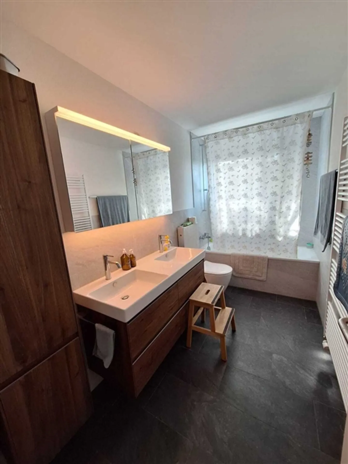 «6 ZIMMER-HAUS IN BIRMENSTORF (AG), MÖBLIERT, TEMPORÄR» - Foto 8 von 10