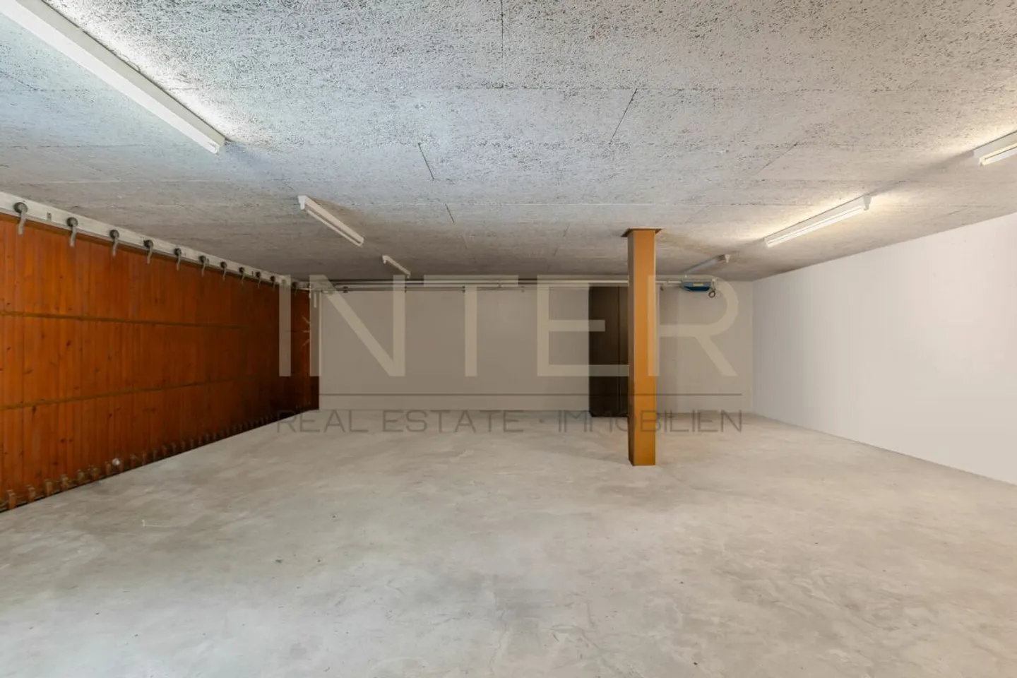 Stilvolles freistehendes Haus mit Seesicht - Foto 26 von 30