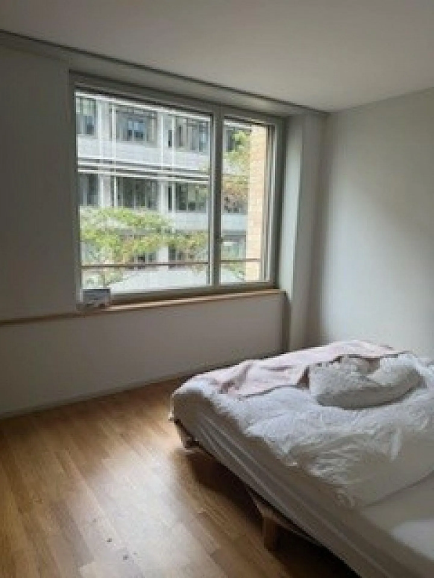 Spacious 3.5-room apartment D61_203 in retro style directly at Zurich main station - Photo 3 of 5
