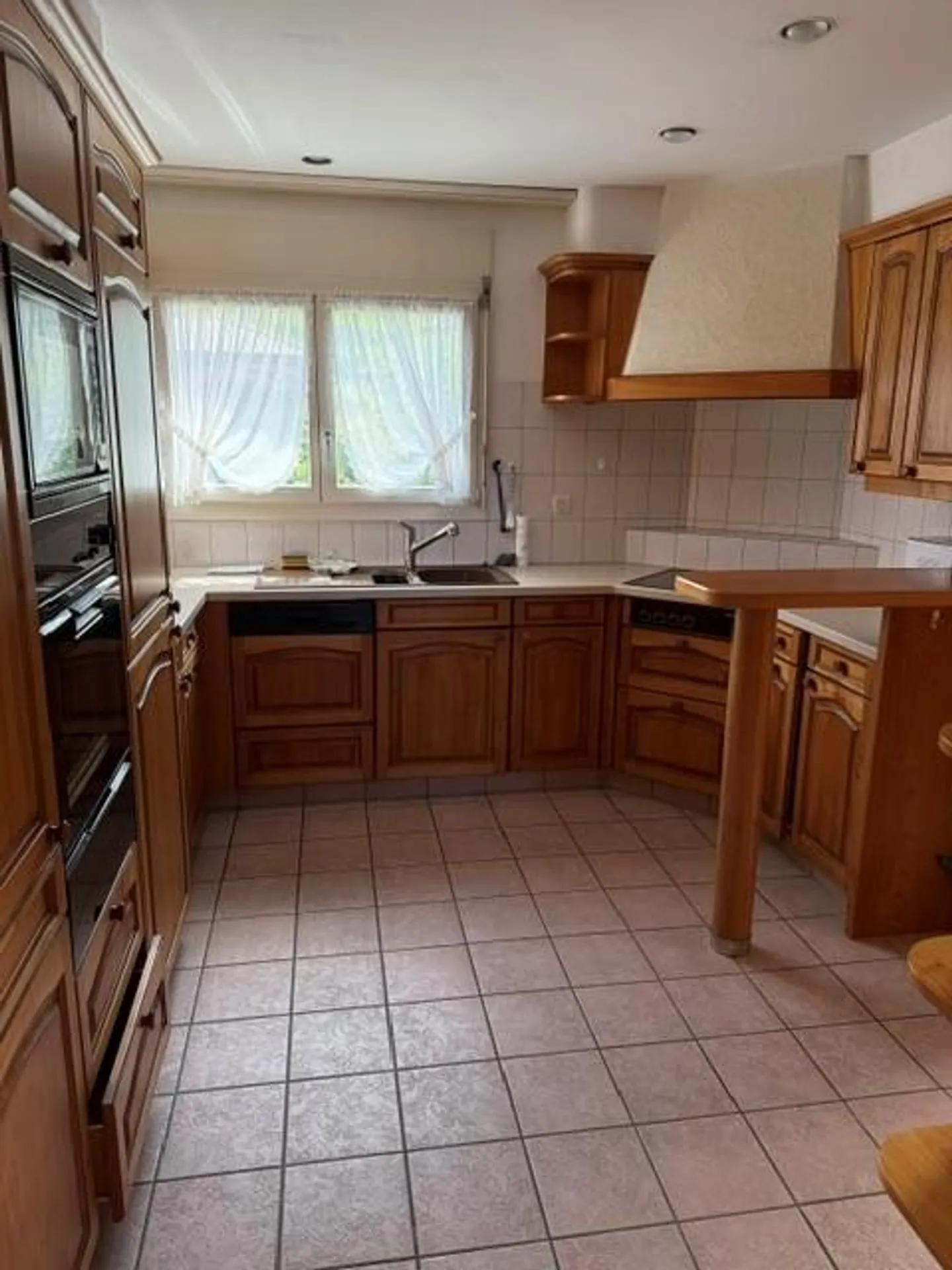 3 1/2-room apartment in the best location - Photo 6 of 12