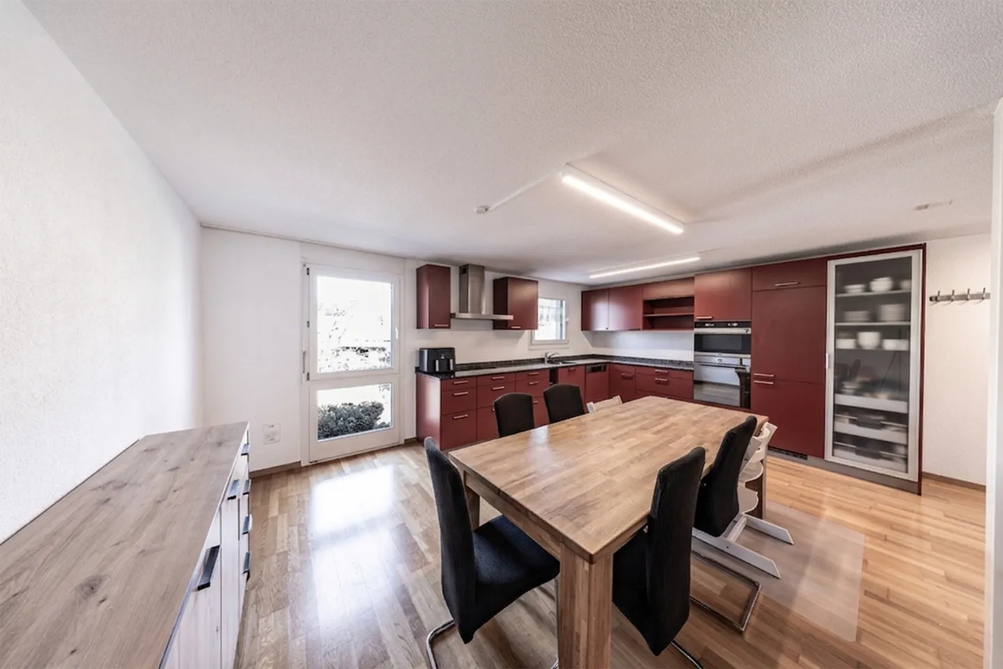 Charmantes Familienhaus in ruhiger Lage - Foto 2 von 8