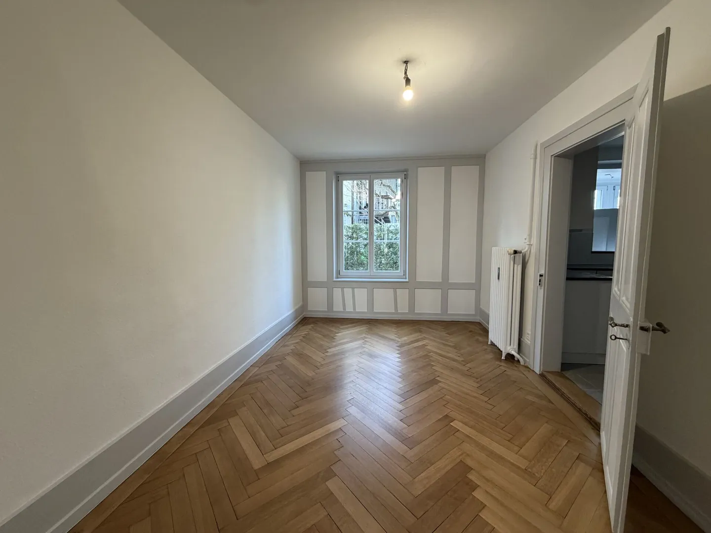 Renovated old apartment in the heart of Bern - Photo 4 of 10