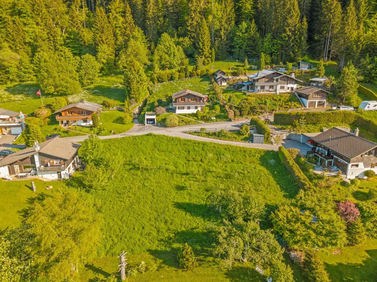 Construisez votre chalet ici - Photo 4 sur 6