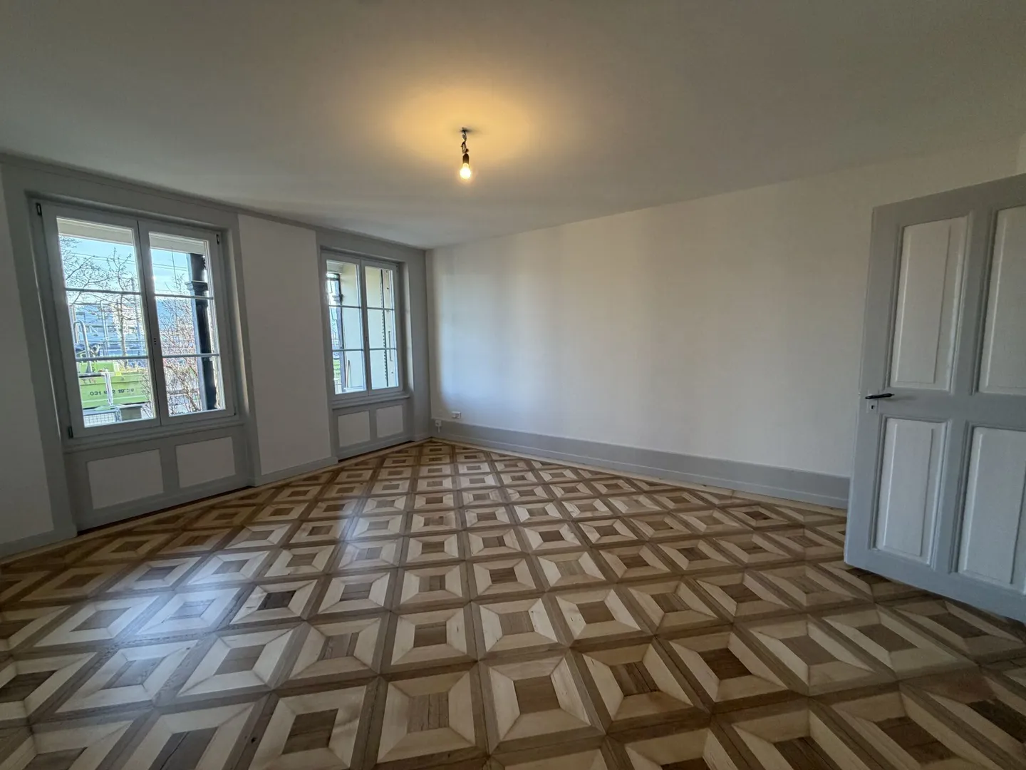 Renovated old apartment in the heart of Bern - Photo 7 of 10