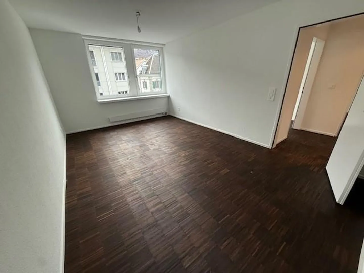 Appartamento 4.5 stanze nel cuore di Zug - Foto 12 di 13