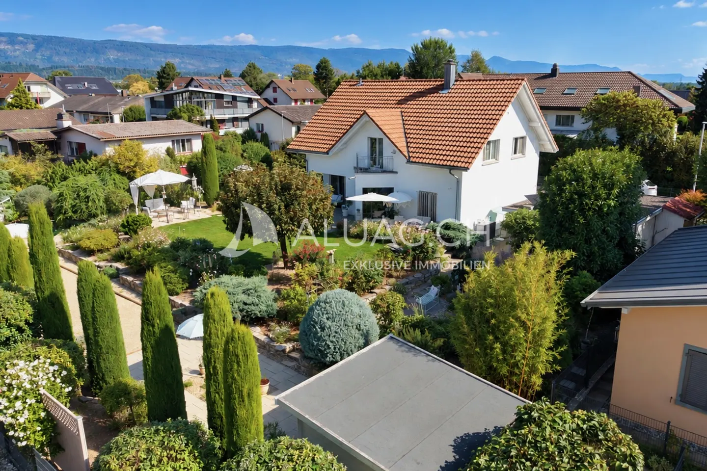 VIVRE COMME EN PROVENCE DANS UN EMPLACEMENT CENTRAL - Photo 2 sur 13