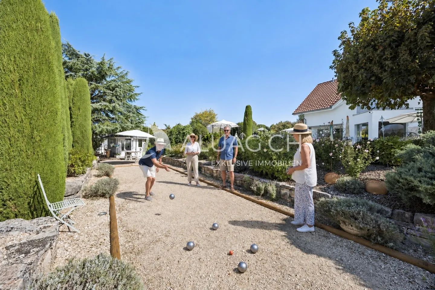 VIVRE COMME EN PROVENCE DANS UN EMPLACEMENT CENTRAL - Photo 12 sur 13