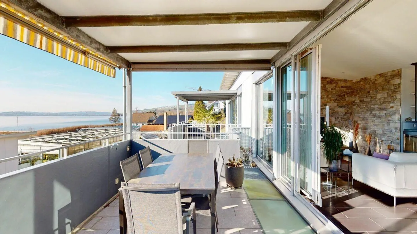 Your home with lake and mountain views - Photo 3 of 12