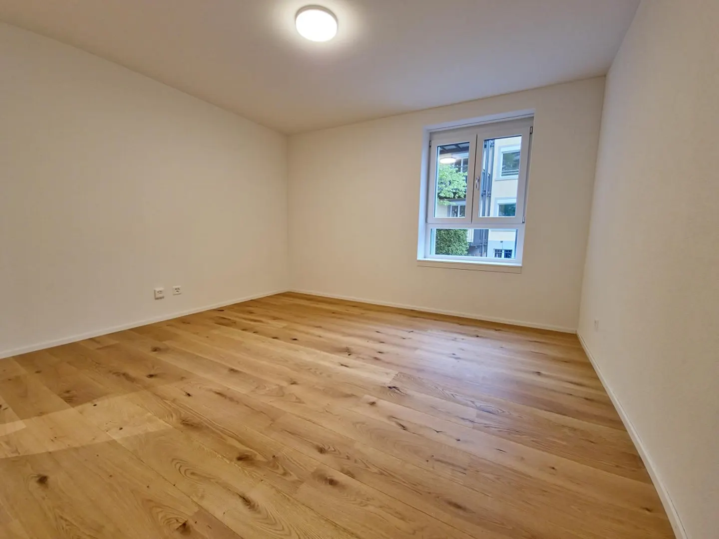 Appartement moderne de 2,5 pièces à Saint-Gall - Photo 2 sur 4