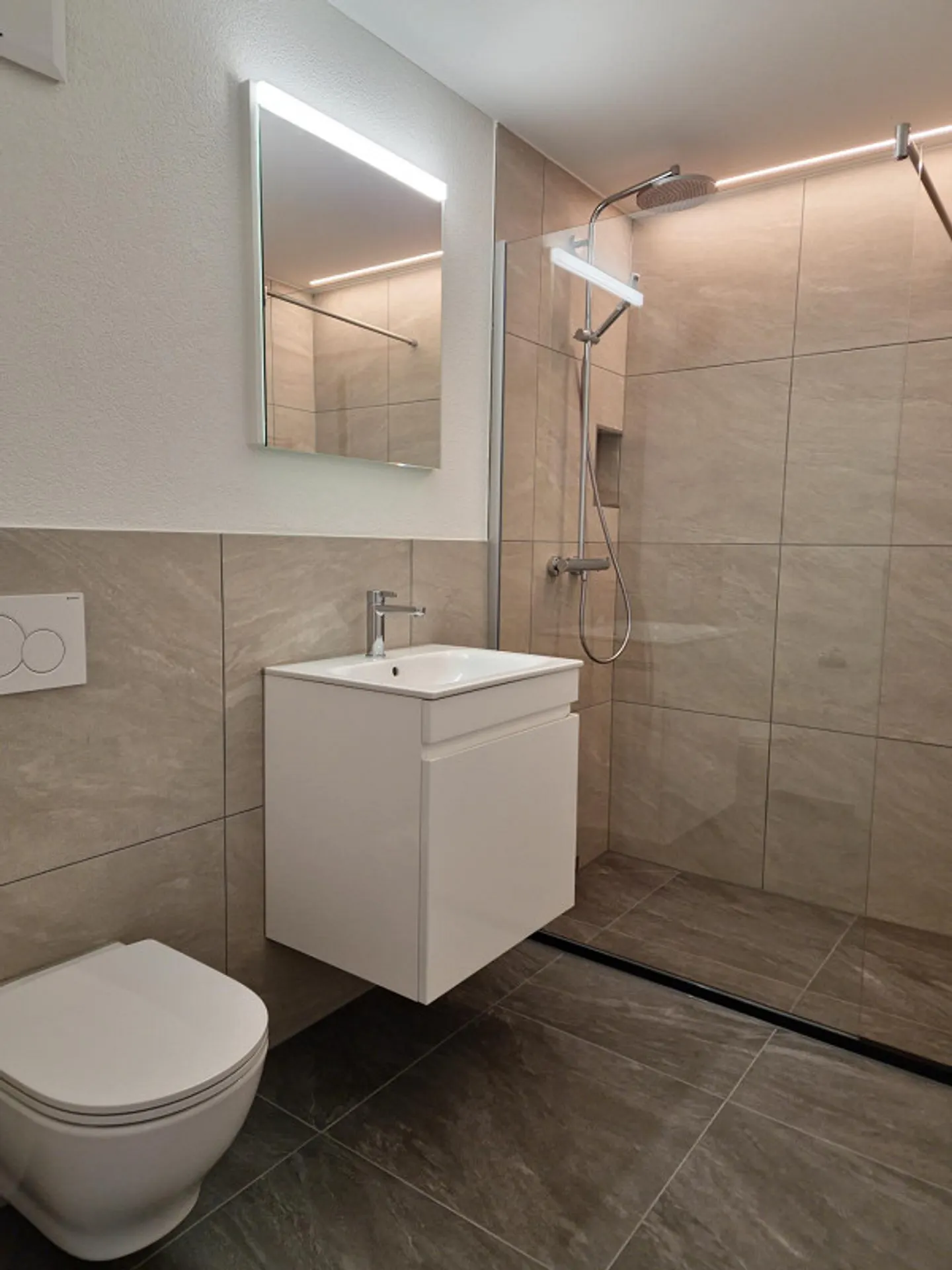Appartement moderne de 2,5 pièces à Saint-Gall - Photo 3 sur 4