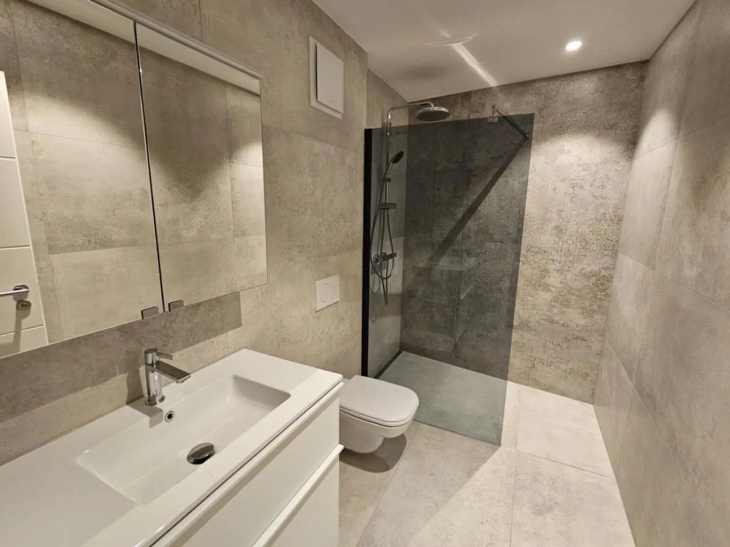 Terraced House 5.5 Rooms - Photo 3 of 8