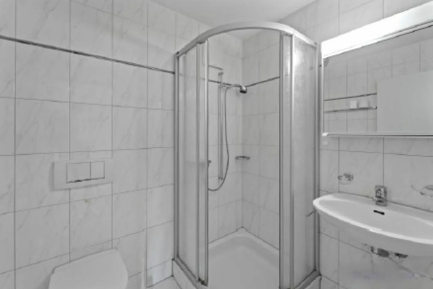 La tua nuova casa - appartamento luminoso e accogliente di 4,5 stanze nel cuore di Elgg - Foto 12 di 13