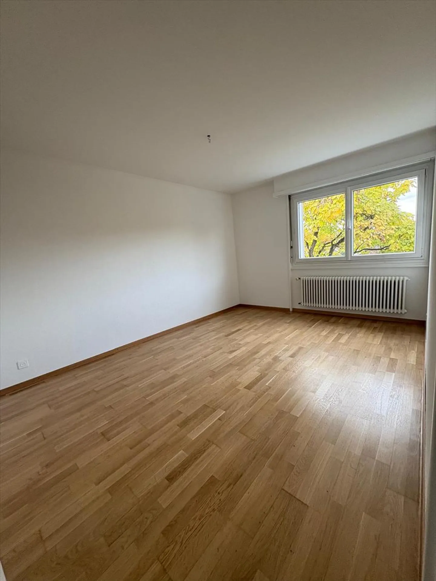 Magnifico appartamento di 4,5 stanze sotto il tetto a Henniez - Foto 18 di 24