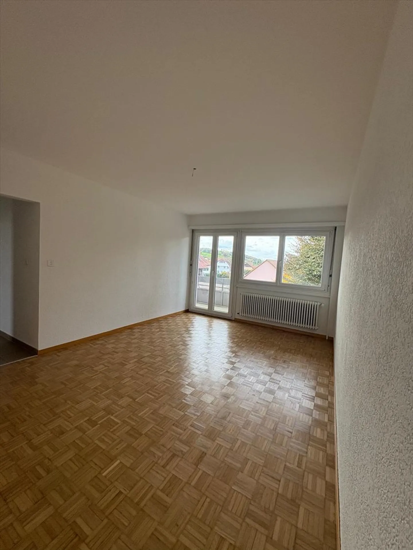 Magnifico appartamento di 4,5 stanze sotto il tetto a Henniez - Foto 4 di 24