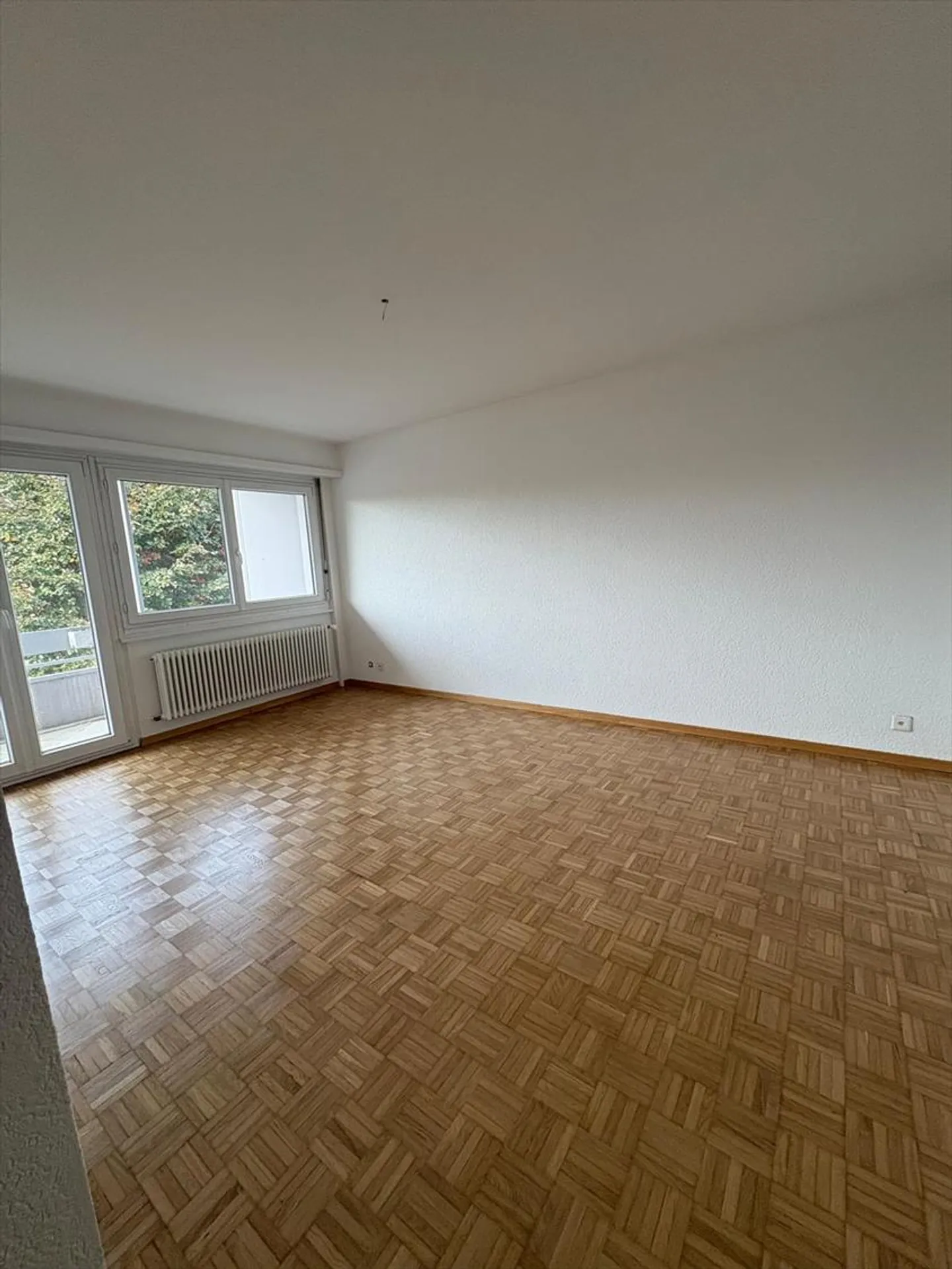 Magnifico appartamento di 4,5 stanze sotto il tetto a Henniez - Foto 8 di 24