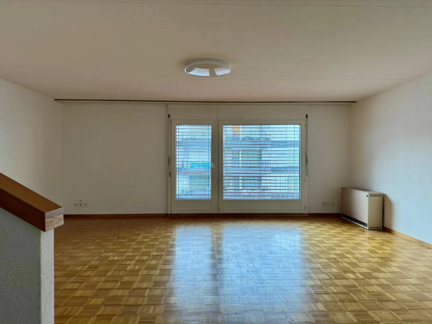 Duplex for rent - Photo 4 of 10