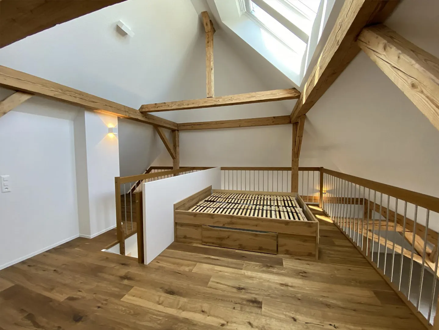 Moderne Wohnung mit Galerie - Foto 6 von 8