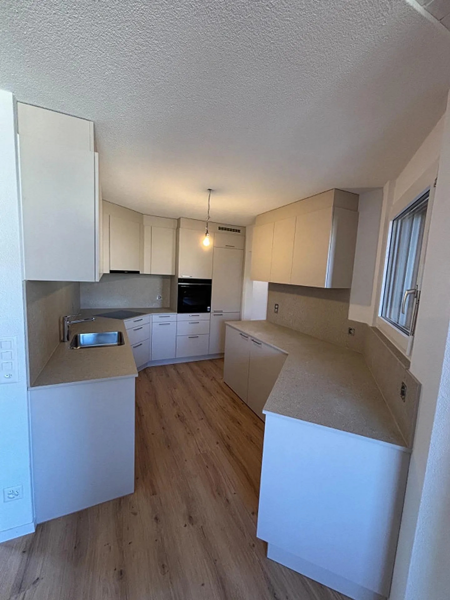 5.5 room penthouse - Photo 3 of 10