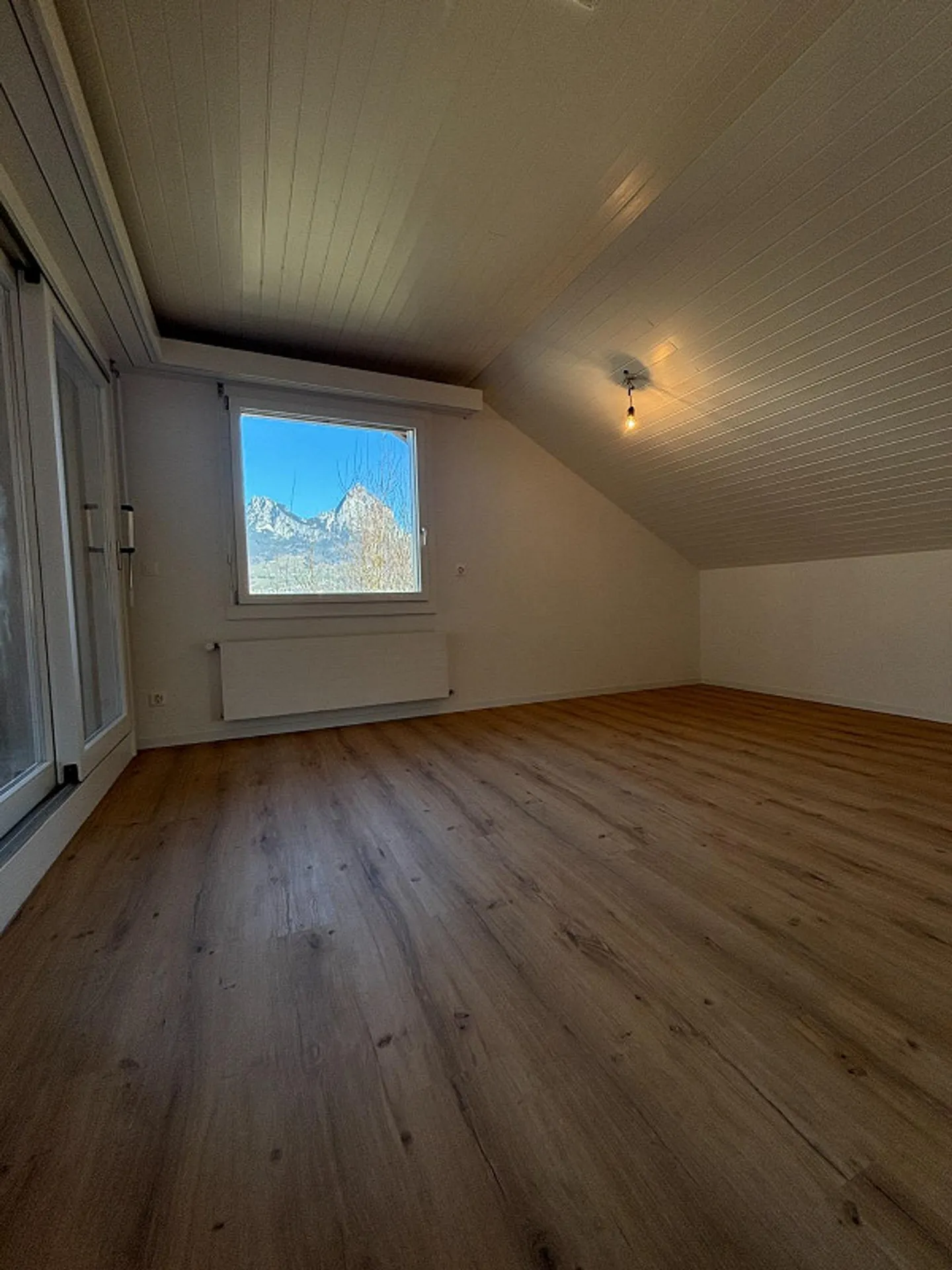 5.5 room penthouse - Photo 9 of 10