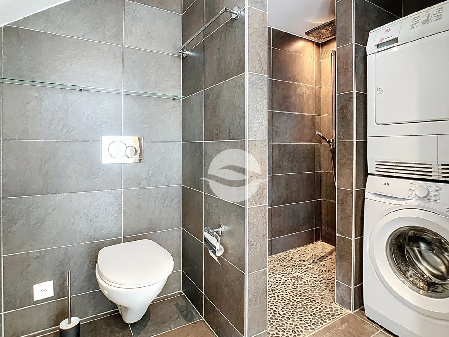 3,5-Zimmer-Wohnung - Blick auf den See und die Alpen - Foto 7 von 12