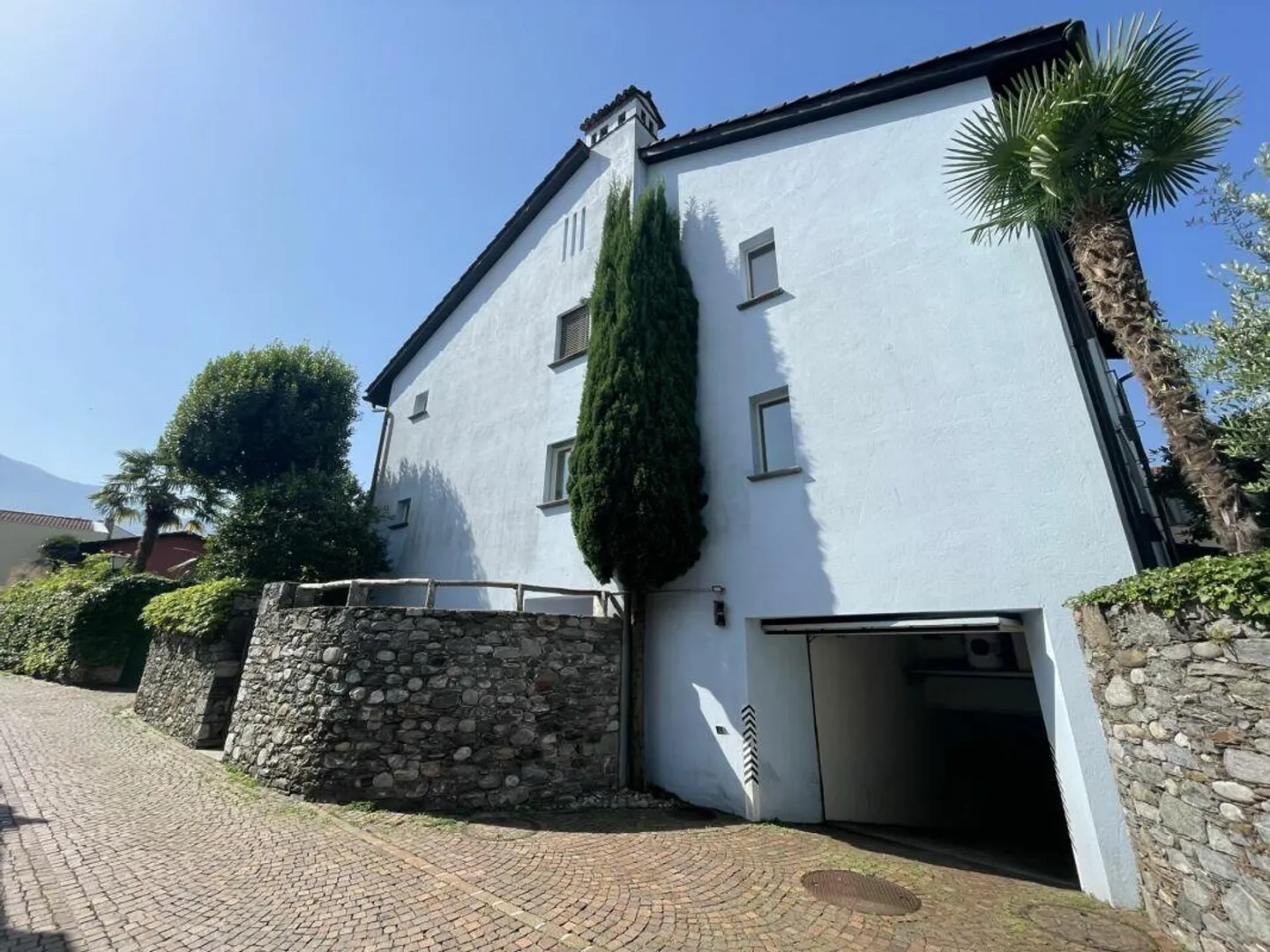 ASCONA - 2 1/2 ROOM APARTMENT, CHARMING, CENTRAL WITH GARAGE - Photo 10 of 10