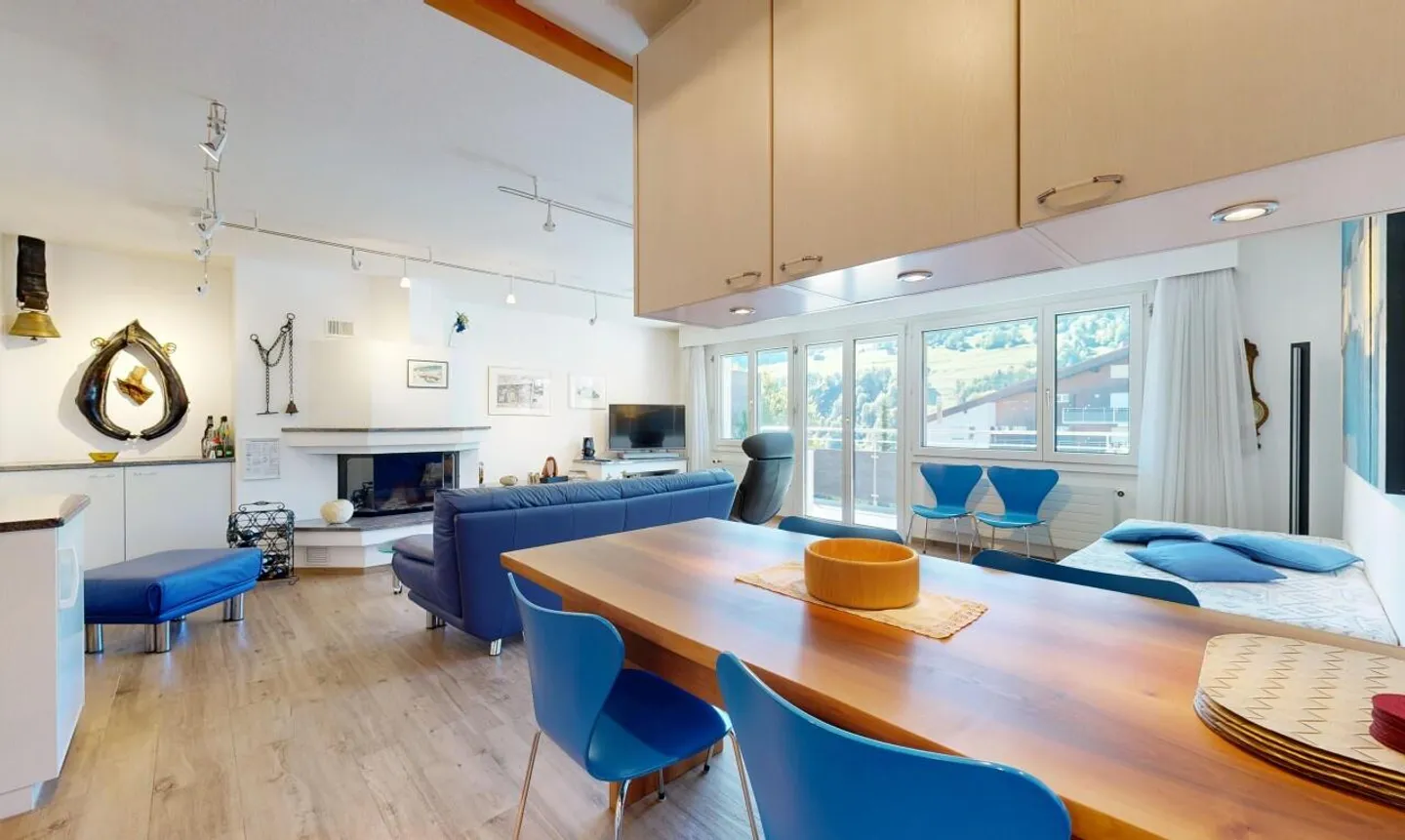 Appartamento 2.5 locali con balcone e vista montagna a Cunter - Foto 4 di 11