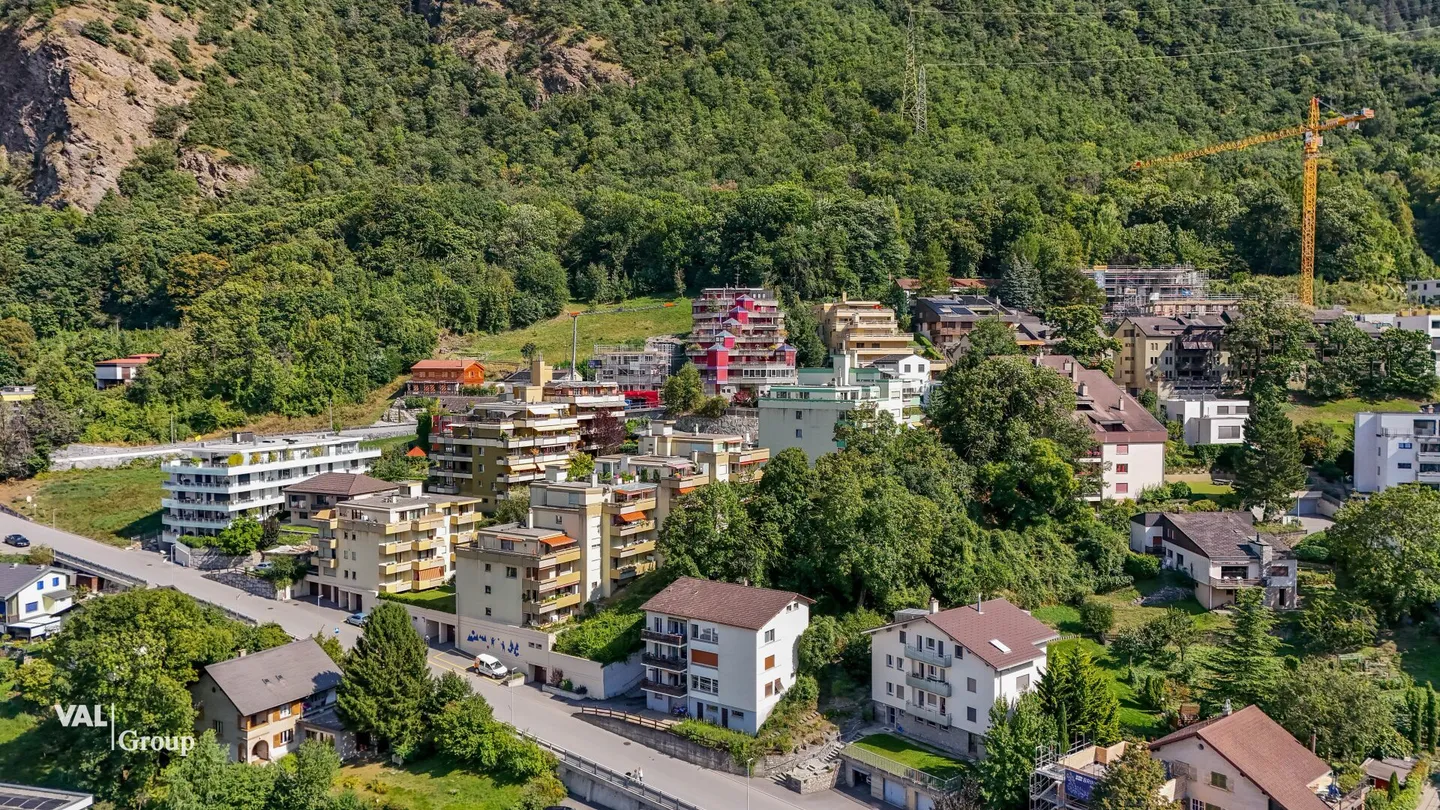 Appartamento affascinante 4.5 stanze con studio adiacente e vista panoramica - Foto 24 di 31