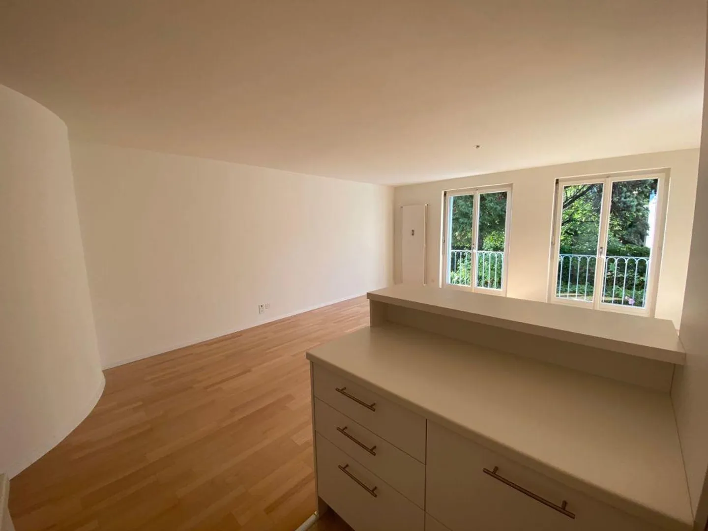 ASCONA - 2 1/2 ROOM APARTMENT, CHARMING, CENTRAL WITH GARAGE - Photo 5 of 10