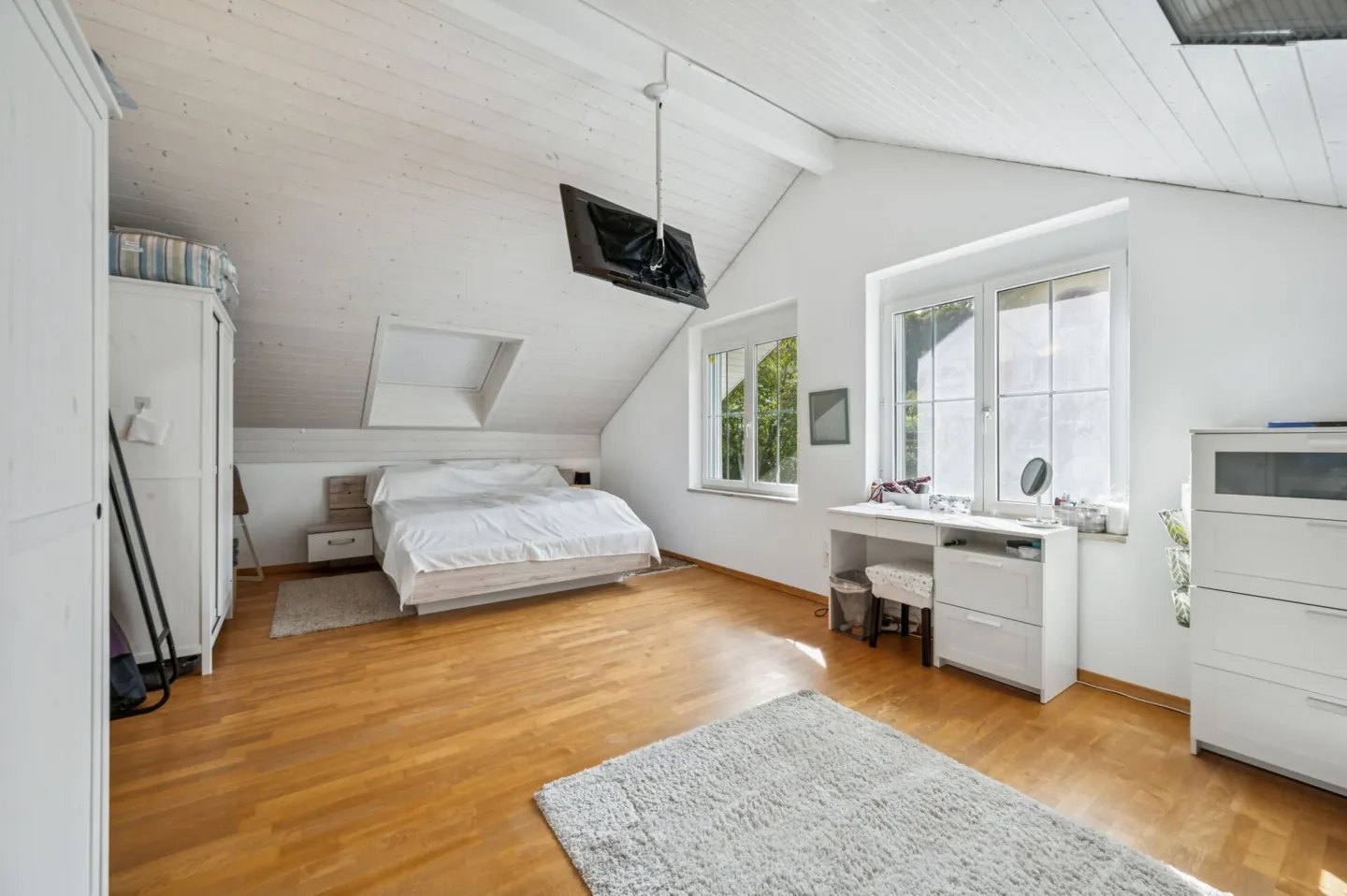 Maison individuelle charmante avec beaucoup d'espace de vie - Photo 8 sur 15